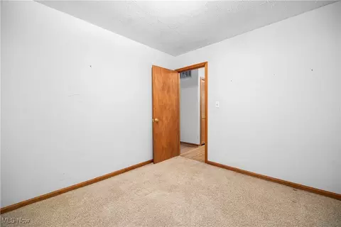 Bedroom - 704 Concord Ave, Elyria, OH 44035 photo 6 of 9