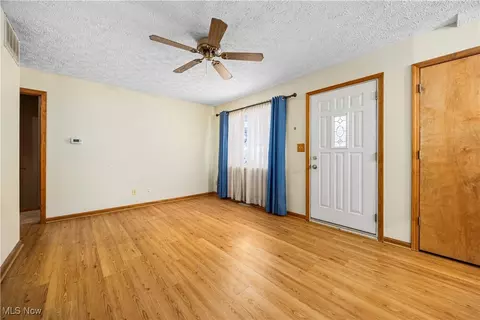 Living - 704 Concord Ave, Elyria, OH 44035 photo 2 of 4