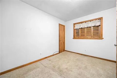 Bedroom - 704 Concord Ave, Elyria, OH 44035 photo 7 of 9