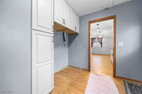 Entry Way - 704 Concord Ave, Elyria, OH 44035 photo 1 of 1