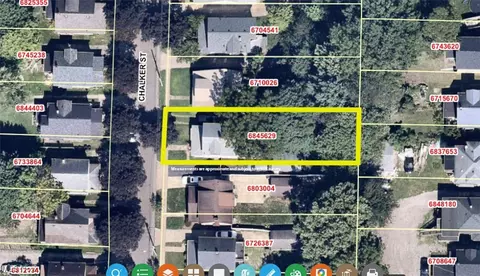 835 Chalker St, Akron, OH 44310 photo 7