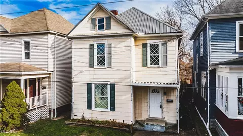 1804 Covert St, Parkersburg, WV 26101