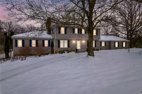 2672 Harland Dr, Hudson, OH 44236