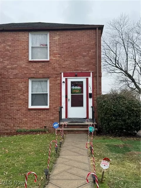 1434 Sulzer Ave, Euclid, OH 44132