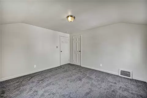 784 E 236th St, Euclid, OH 44123 photo 29