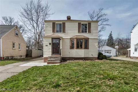 784 E 236th St, Euclid, OH 44123