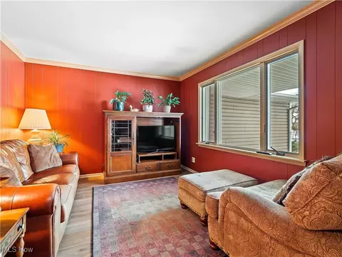 816 Washington Ave, Elyria, OH 44035 photo 16