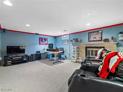 816 Washington Ave, Elyria, OH 44035 photo 7