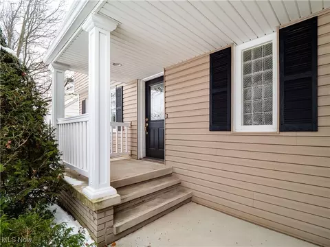 816 Washington Ave, Elyria, OH 44035 photo 33