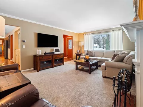 816 Washington Ave, Elyria, OH 44035 photo 8