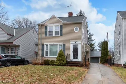 1113 Argonne Rd, South Euclid, OH 44121