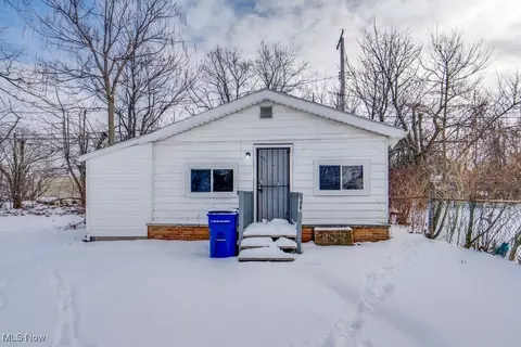 3523 E 143rd St, Cleveland, OH 44120