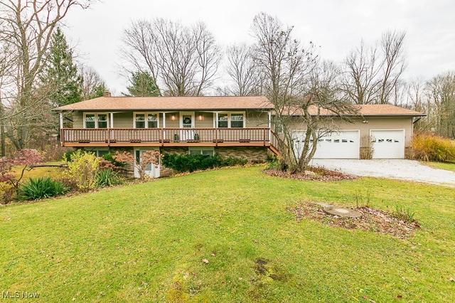 10929 Auburn Rd, Chardon, OH 44024 | 44 Photos - Movoto