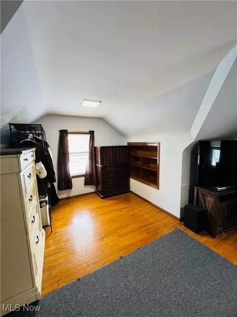 30009 Elgin Rd, Wickliffe, OH 44092 photo 33