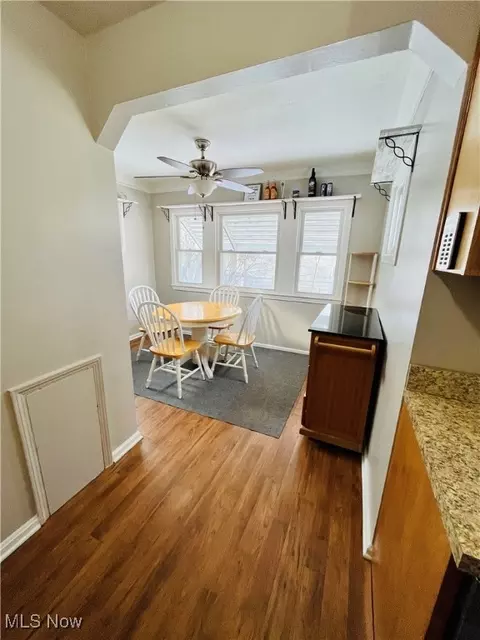 30009 Elgin Rd, Wickliffe, OH 44092 photo 27
