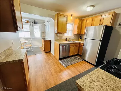 30009 Elgin Rd, Wickliffe, OH 44092 photo 24
