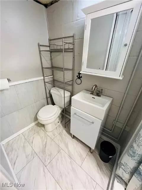 30009 Elgin Rd, Wickliffe, OH 44092 photo 35