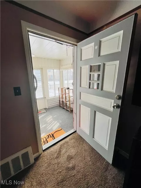 30009 Elgin Rd, Wickliffe, OH 44092 photo 13