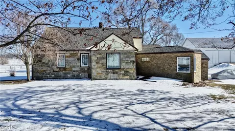 4303 Broad Run Dairy Rd NW, Dover, OH 44622