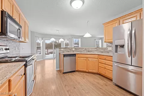 8544 Yale Rd, Rootstown, OH 44272 photo 17