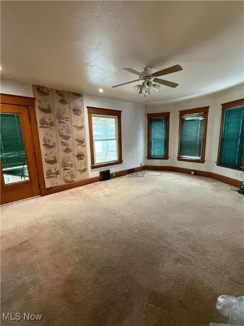 4720 Topper Ave, Ashtabula, OH 44004 photo 2
