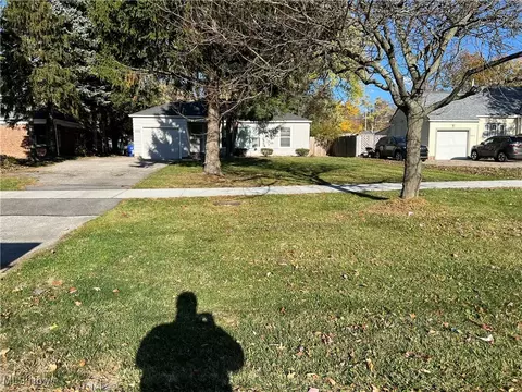 S Belvoir Boulevard, South Euclid, OH 44121