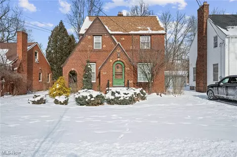 5103 Eastover Rd, Cleveland, OH 44124