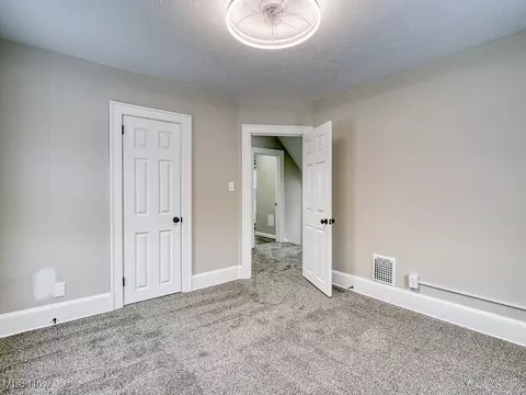 147 Cornell Ave, Elyria, OH 44035 photo 21