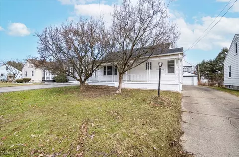 167 S Belle Vista Ave, Youngstown, OH 44509