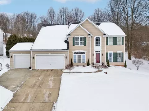 9261 Chamberlin Rd, Twinsburg, OH 44087