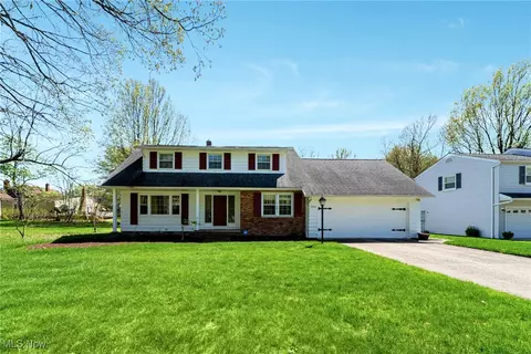 5040 Hartley, Lyndhurst, OH 44124