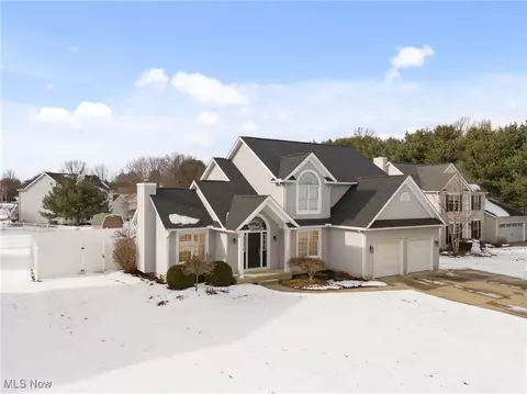 3827 Treyburn Ave NW, Massillon, OH 44646