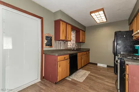 7452 Larkspur Dr, Mentor On The Lake, OH 44060 photo 12