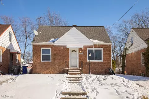 4125 E 154th St, Cleveland, OH 44128