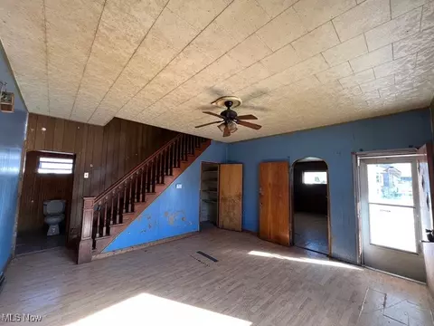 83 Watson St, Dillonvale, OH 43917 photo 7