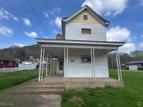 83 Watson St, Dillonvale, OH 43917