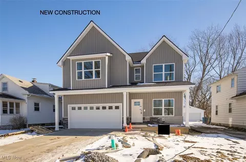 4149 Lyons Ave, Willoughby, OH 44094