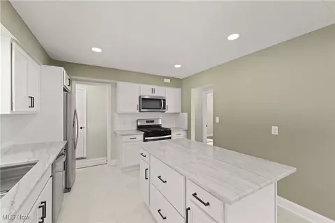 Kitchen - 687 E Clearview Ave, Seven Hills, OH 44131 photo 2 of 6