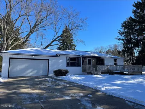 5849 Ryan Rd, Medina, OH 44256