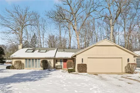 21644 Hickory Branch Trl, Strongsville, OH 44149