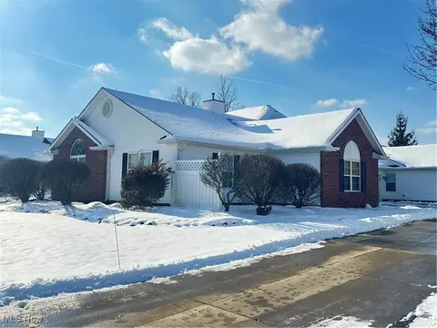 1949 Marsh Ln, Painesville, OH 44077