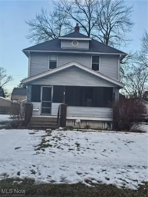 930 Oak Knoll Ave, Warren, OH 44484