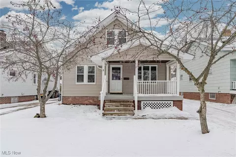 6015 Velma Ave, Parma, OH 44129