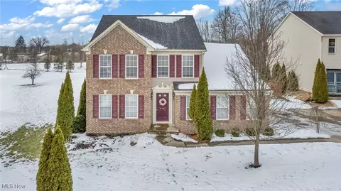 7648 Creekside Pkwy, Macedonia, OH 44056