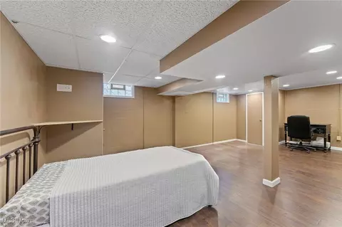 Bedroom - 486 Oakridge Dr, Youngstown, OH 44512 photo 6 of 6