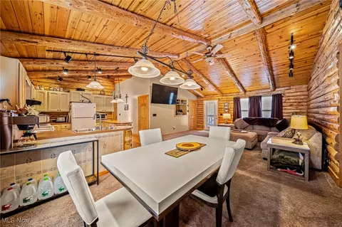 Dining - 282 S Ridge Rd W, Conneaut, OH 44030 photo 1 of 1