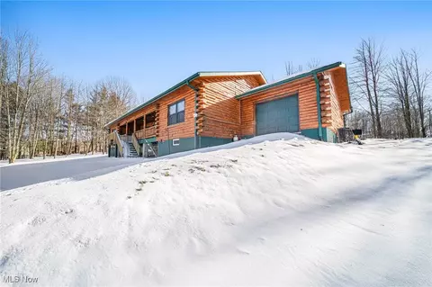 Exterior - 282 S Ridge Rd W, Conneaut, OH 44030 photo 8 of 9