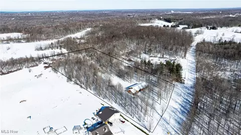 View/Area - 282 S Ridge Rd W, Conneaut, OH 44030 photo 4 of 10