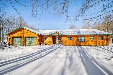 282 S Ridge Rd W, Conneaut, OH 44030