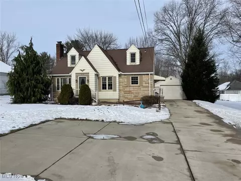 Exterior - 3636 Shields Rd, Canfield, OH 44406 photo 2 of 5